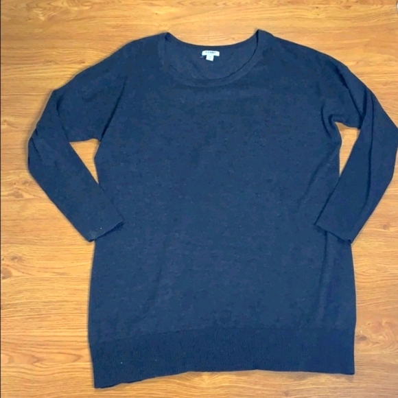 Old Navy Tops - Women's Old Navy Gray sweater, size XXL